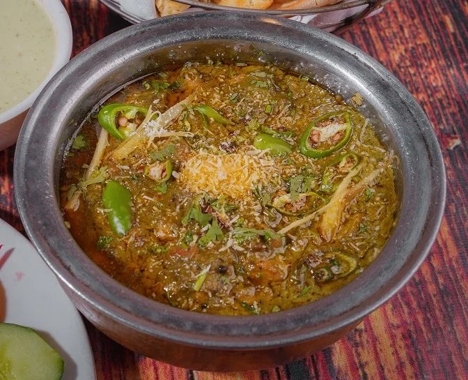 Chicken Hari Mirch Handi (Full)