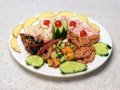 Russian Salad (Full)